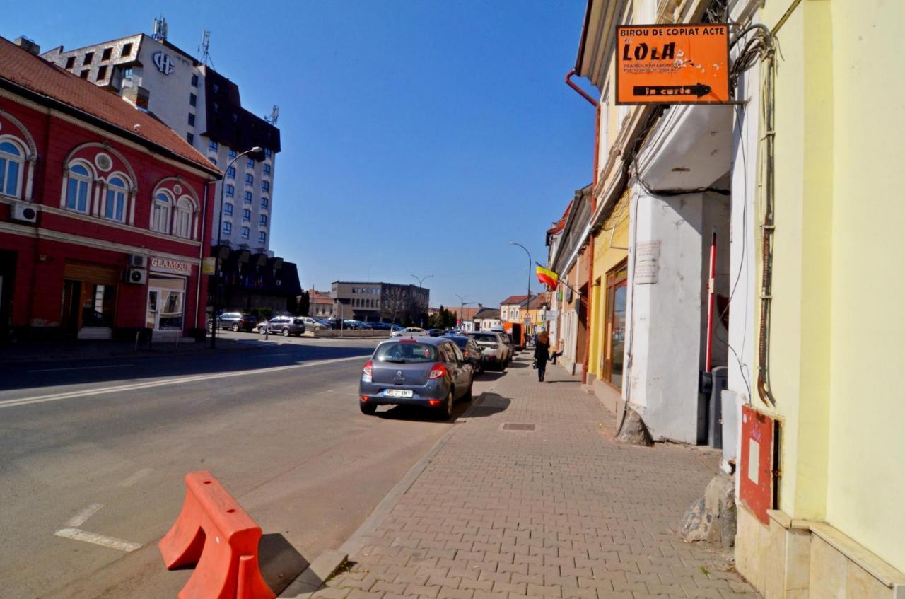 Apartament 8 Central Târgu-Mureş エクステリア 写真